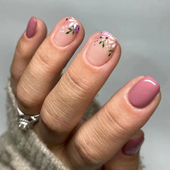24Pcs Fashion Fake Nails Tips Marbling Design Short Square Head Press on False Nails Retro Brown Wearable Nails Set Manicure